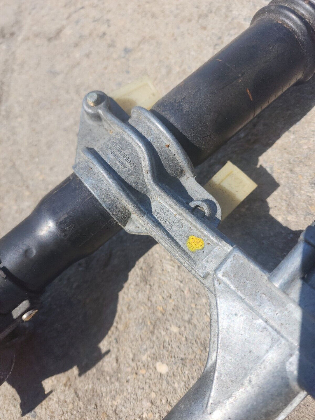 Volvo 240 Ignition Lock Cylinder OEM 1330535 w/ Steering Column