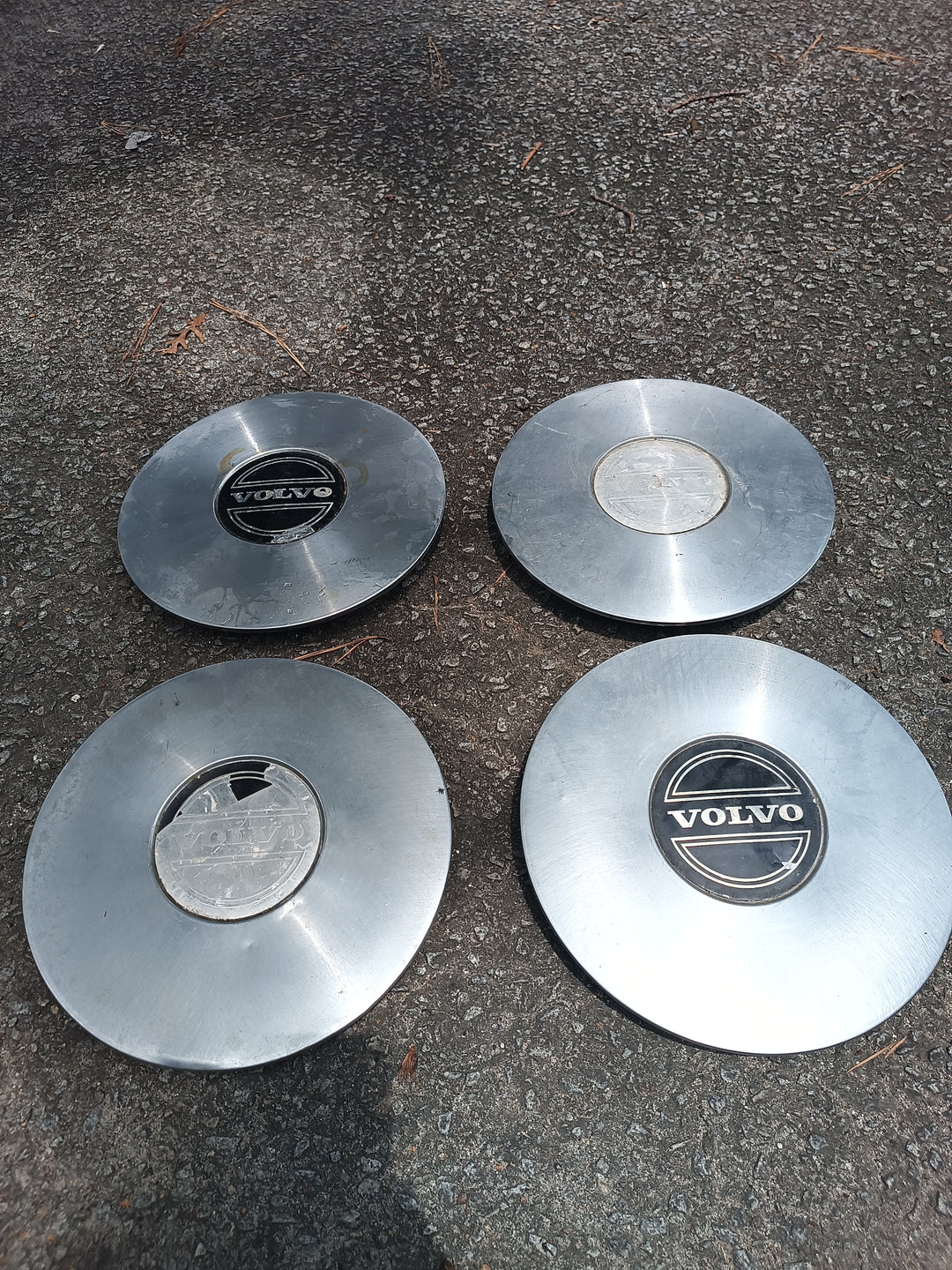 Volvo 240 Metal Hub Cap Set 11.5" Used