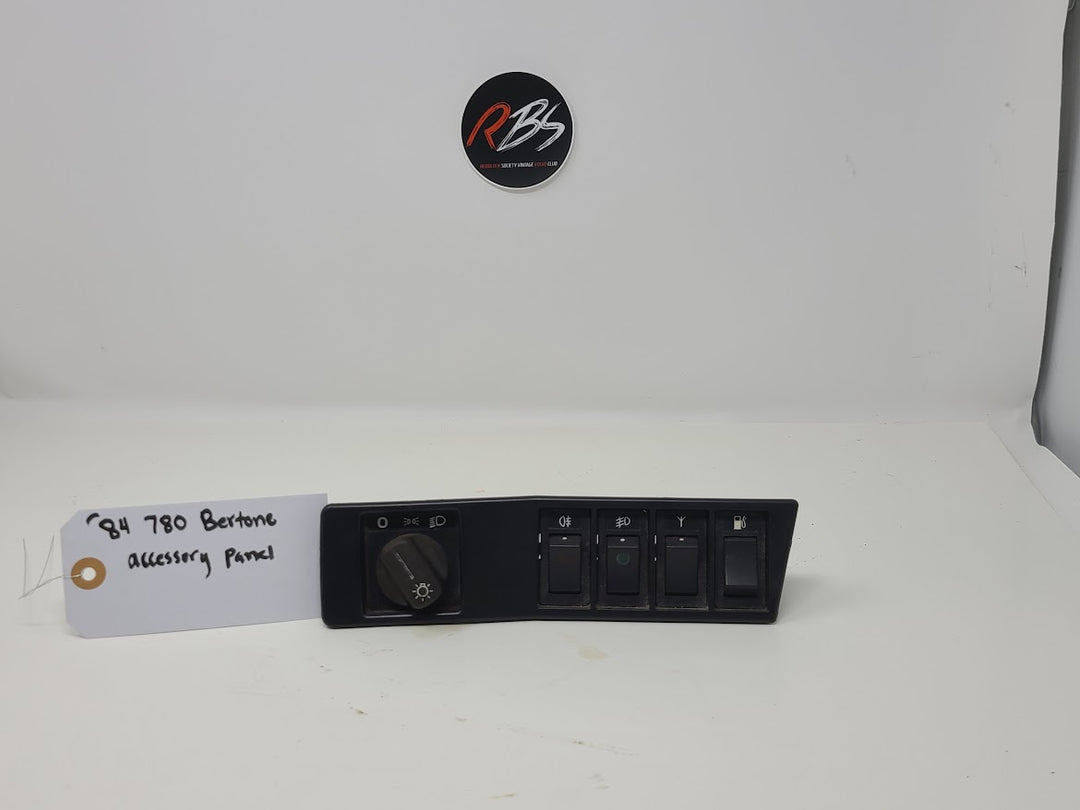 Volvo 780 Bertone Accessory Switch Panel