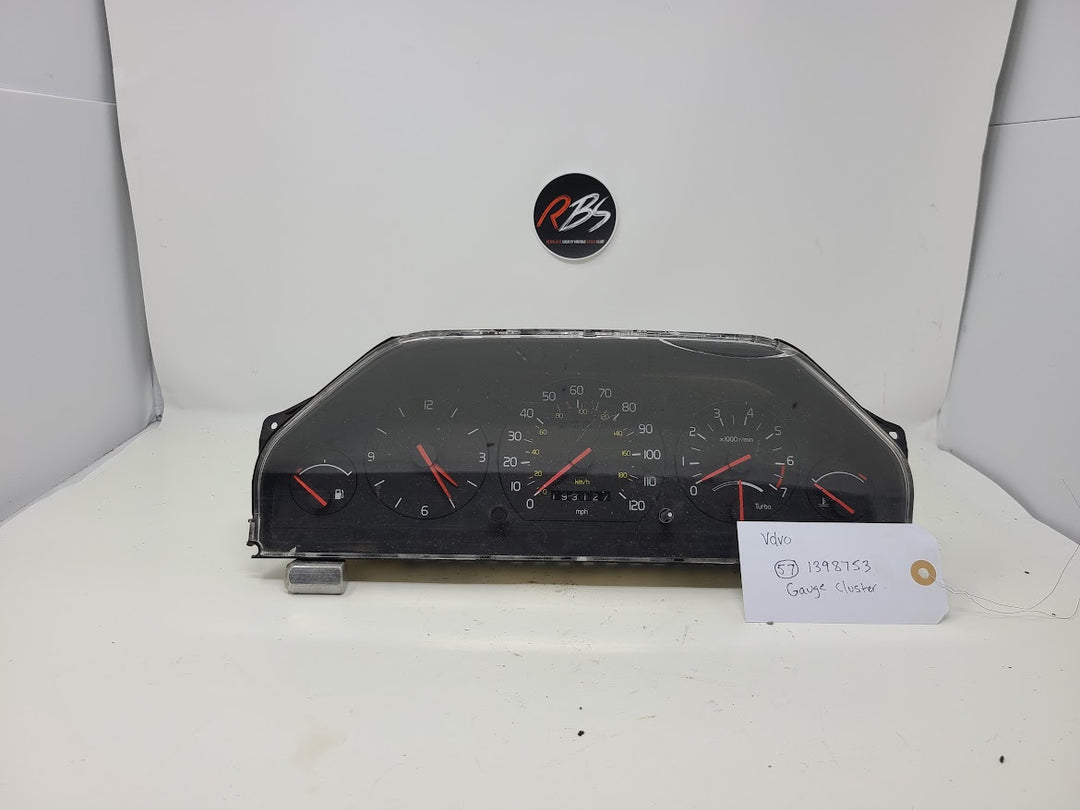 Volvo 940 1398753 Instrument Gauge Cluster 193k