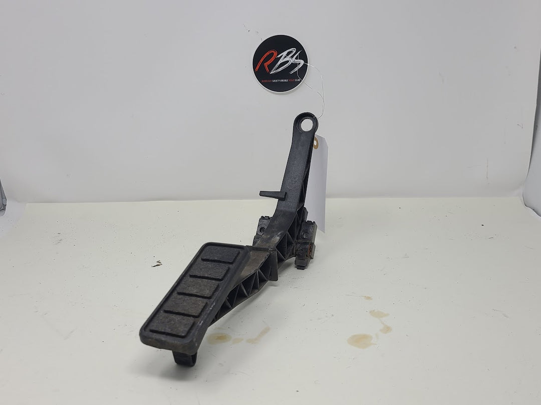 Volvo 1989 780 Bertone Gas Pedal