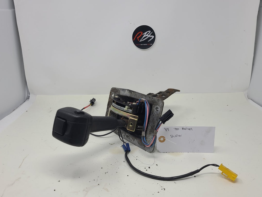 Volvo 780 Bertone Shifter Assembly