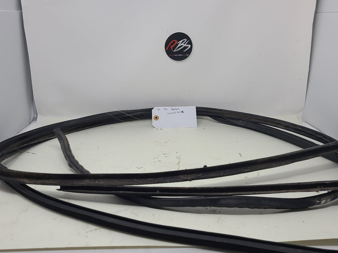 Volvo 780 Bertone Door Weather Strips