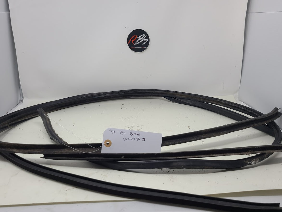 Volvo 780 Bertone Door Weather Strips