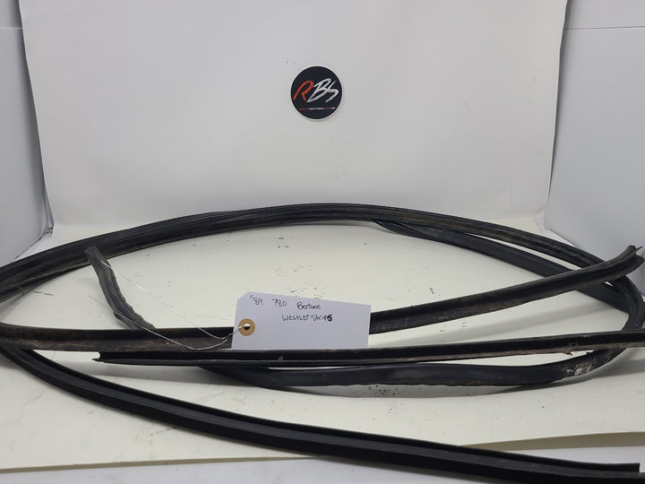 Volvo 780 Bertone Door Weather Strips