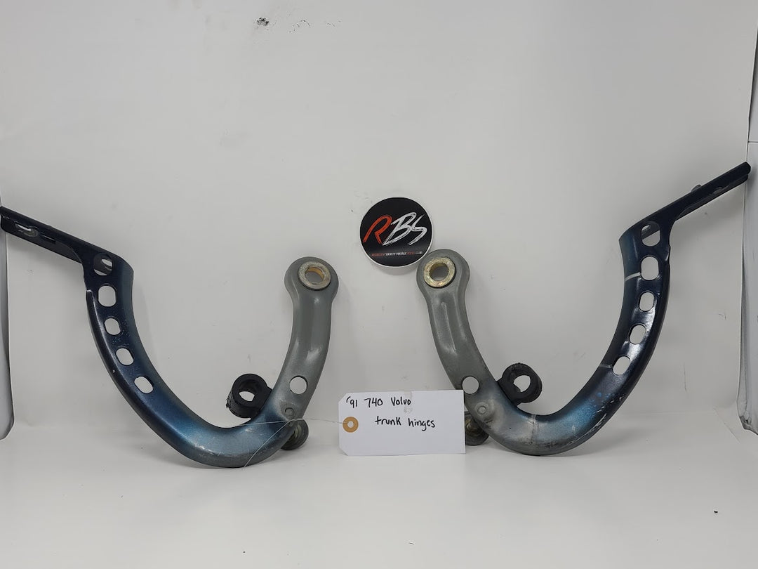 Volvo 1991 740 Trunk Hinges
