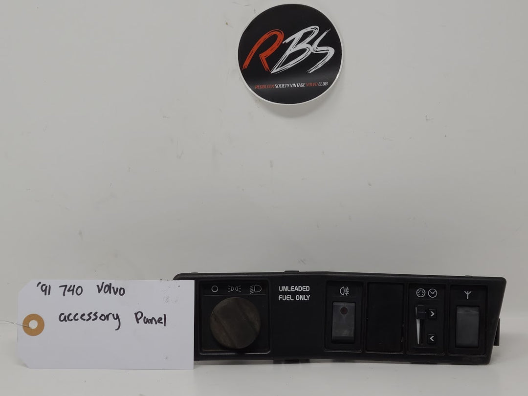 Volvo 1991 740 Accessory Panel