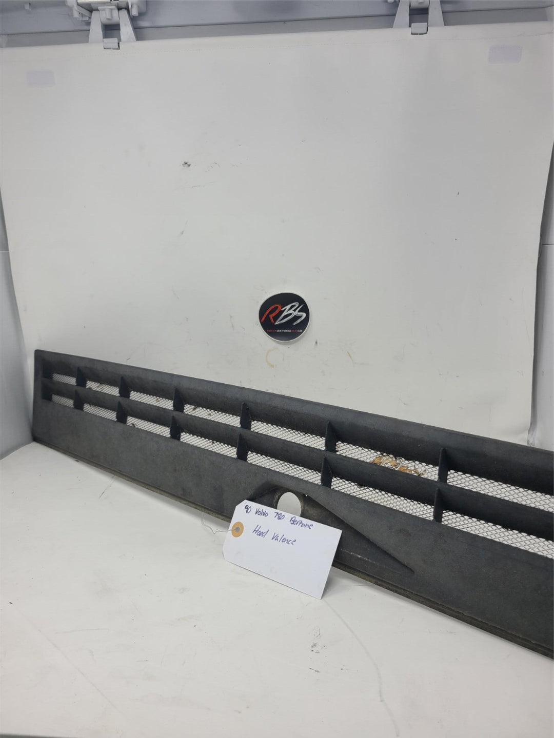 Front Hood Valance Cowl Grille Panel for VOLVO 780 Bertone 1990