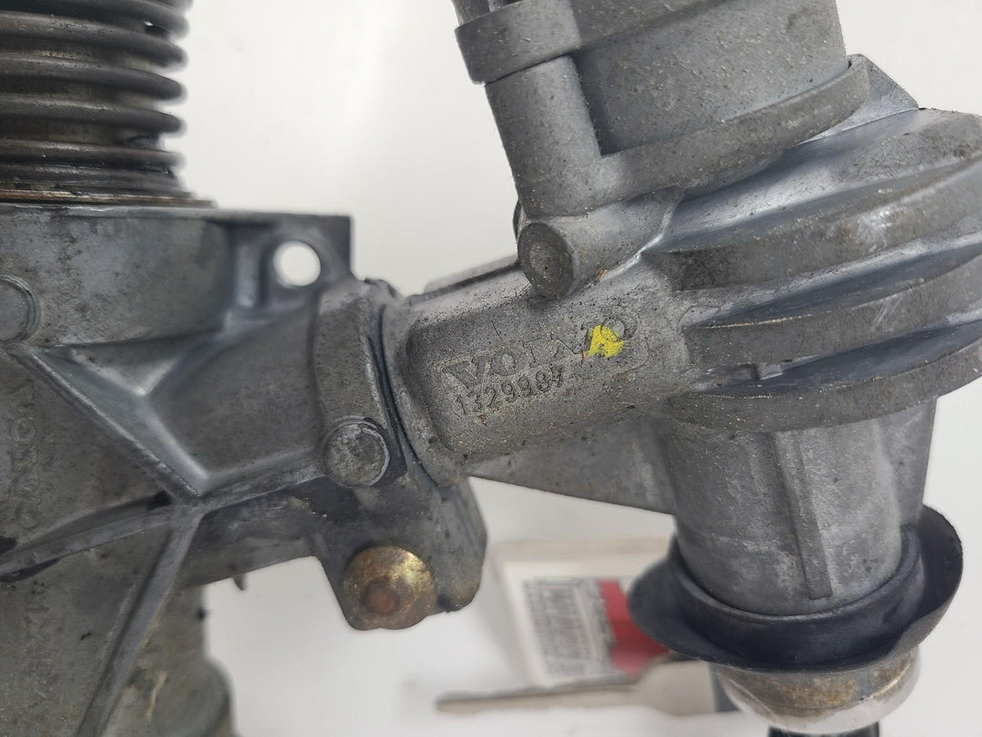 OEM Volvo 1309657 Steering Column with Ignition Lock & Key 780 Bertone 1990