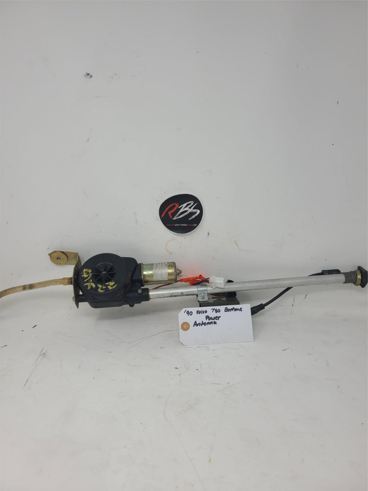 Volvo 780 Bertone Power Antenna Motor Assembly 1990 OEM Automatic Radio Mast