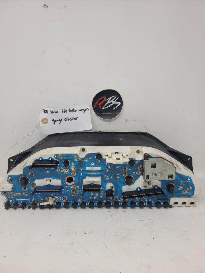 Volvo 760 Turbo Wagon Gauge Cluster Instrument Panel OEM 1988