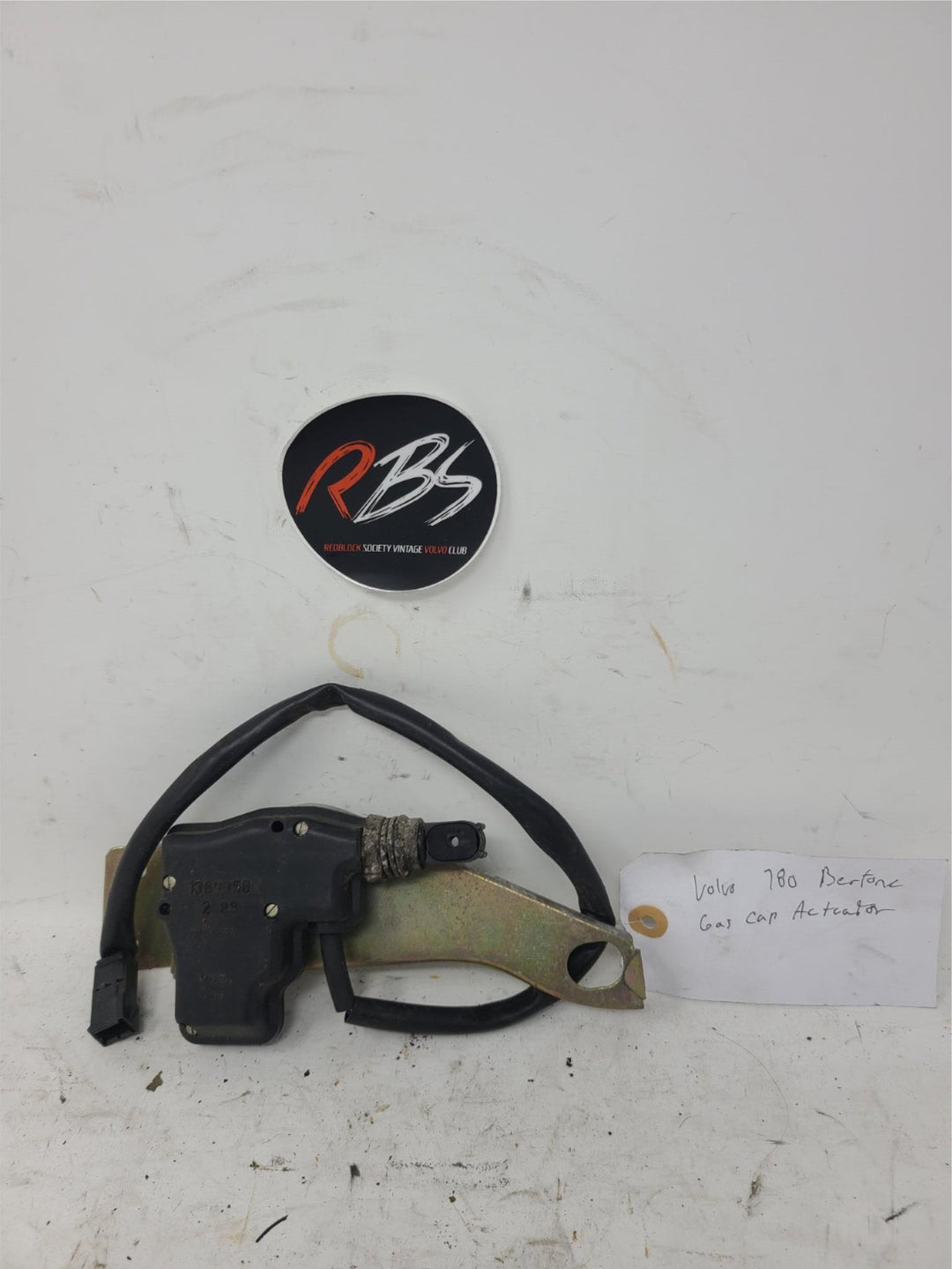 Volvo 780 Bertone Fuel Door Lock Actuator OEM 1986-1991 Gas Cap Release Motor