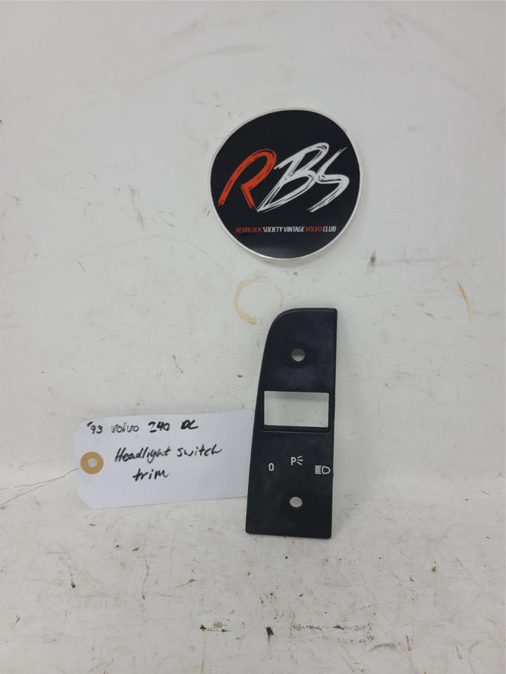 Volvo 240 DL Headlight Switch Trim Panel OEM 1308859 1993 Dashboard Cover