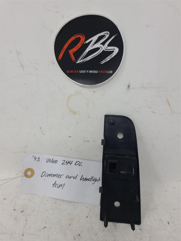 Volvo 244 DL Headlight Dimmer Switch Trim Panel OEM 1993 Dashboard Part