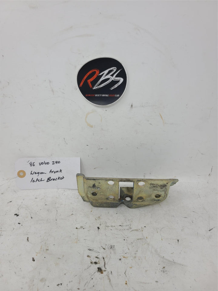 Volvo 240 Wagon Trunk Latch Bracket OEM 1986 Tailgate Catch Mount 245 240DL