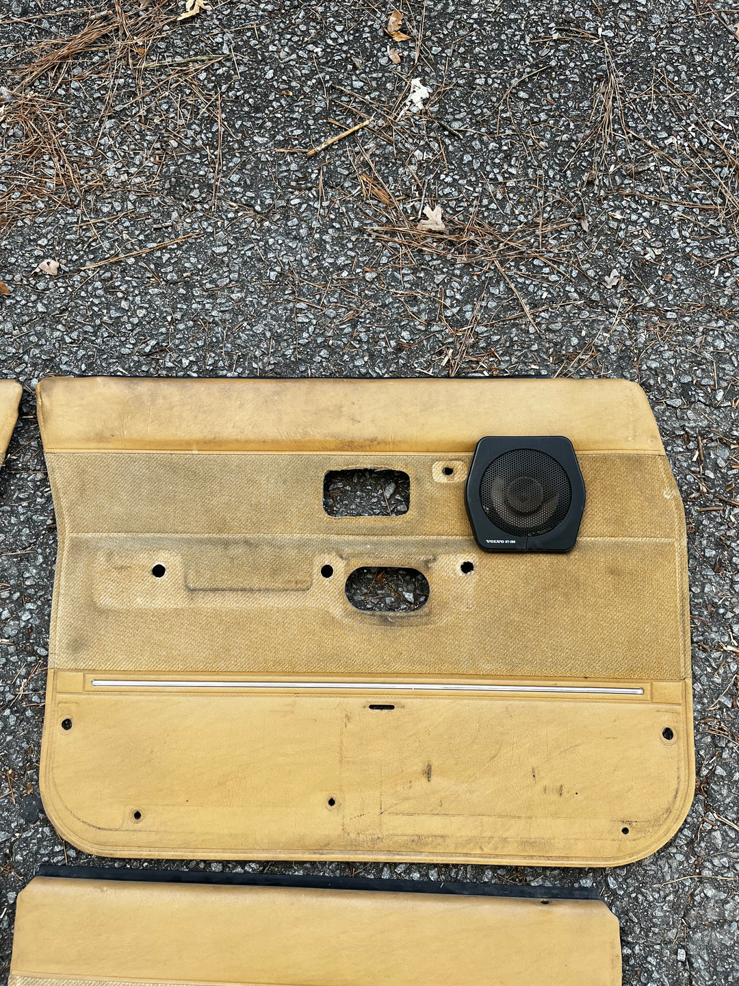 Volvo 240 Tan Door Card Set Used