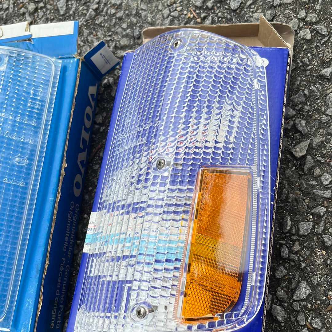 Volvo 240 Clear Turn Signal Lens Set NOS Used