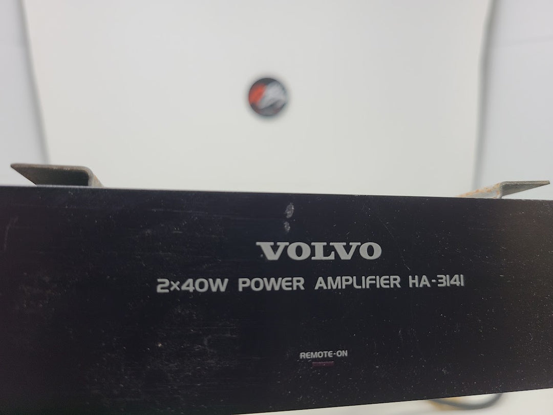 Volvo 780 Bertone Power Amplifier